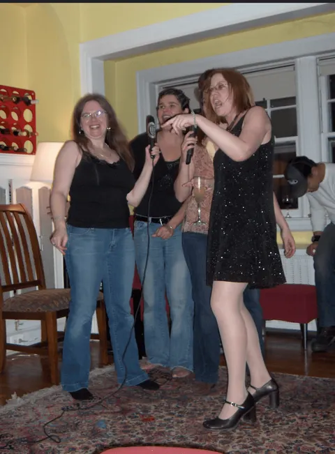 A karaoke birthday party at home